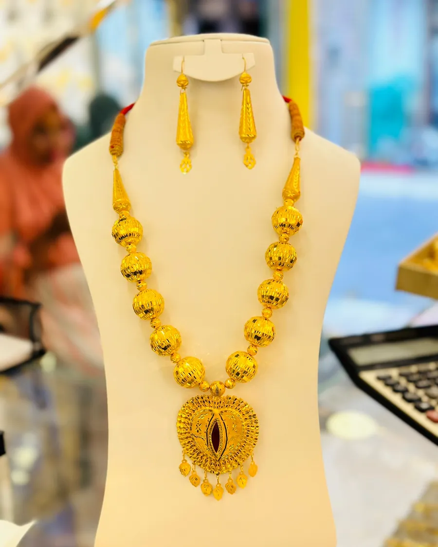 Comorian kidani necklace in 21K gold