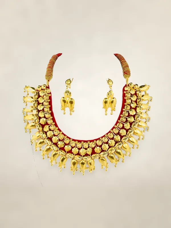Comorian djermane choker, 24 lines, in 21K gold